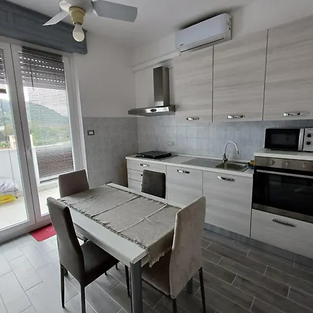Attico Panoramico Albenga-appartamento Αλμπένγκα